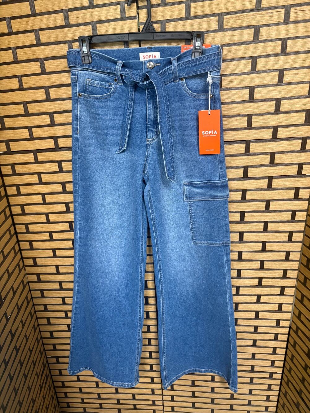 Sofia‎ by Sofia Vergara Belted Jeans Size 6